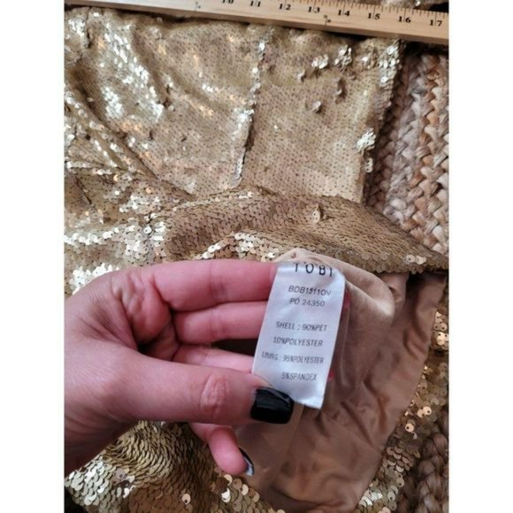 Tobi Gold Sequin Bodycon Mini Dress - Picture 5 of 9
